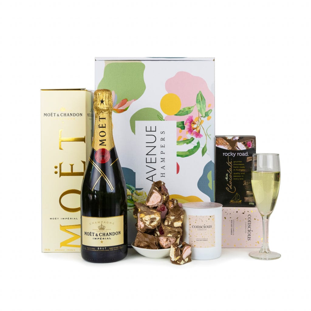 Bubbles and Light Champagne Gift Hamper